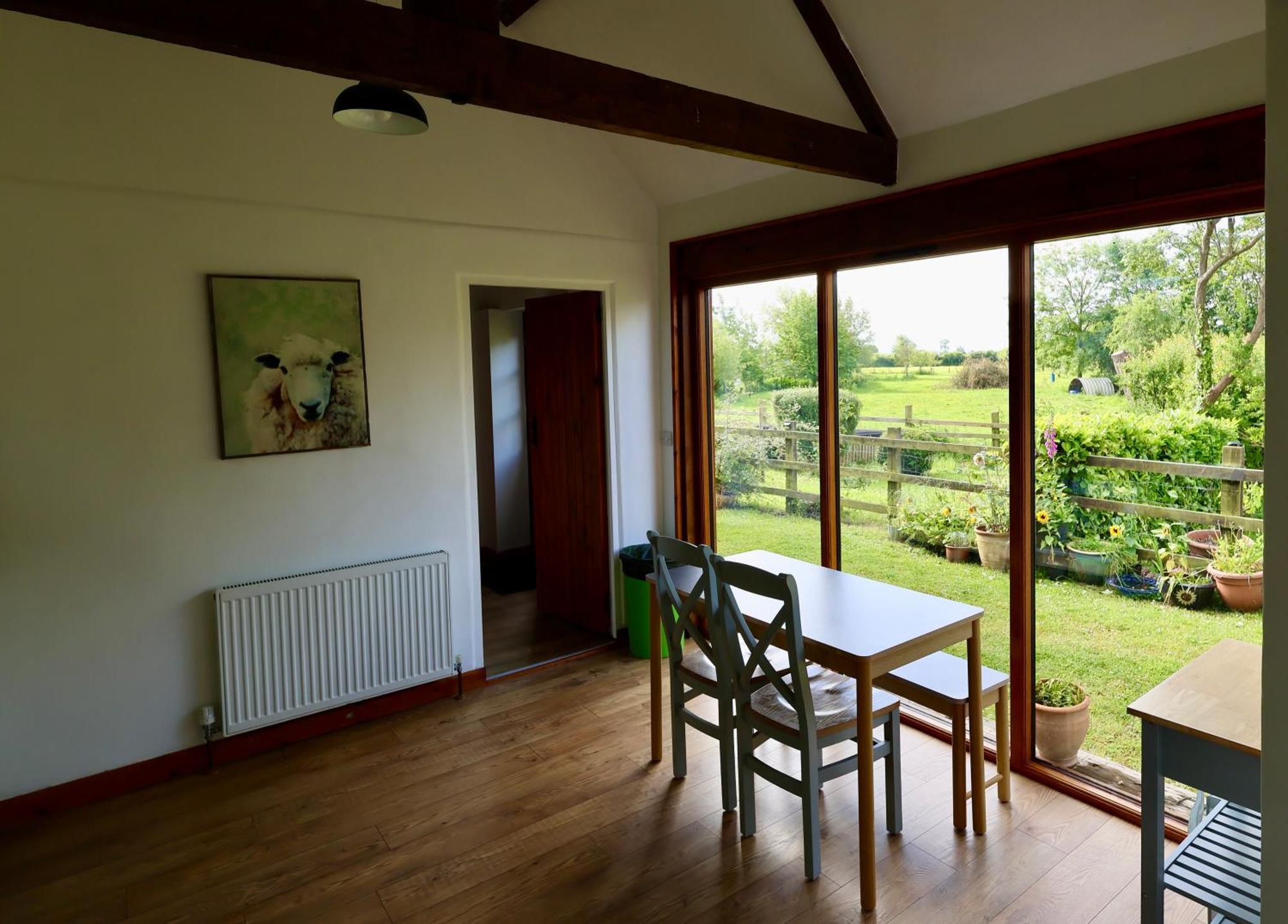 Tranquil And Cosy Cottage On The Somerset Levels บริดจ์วอเตอร์ ภายนอก รูปภาพ